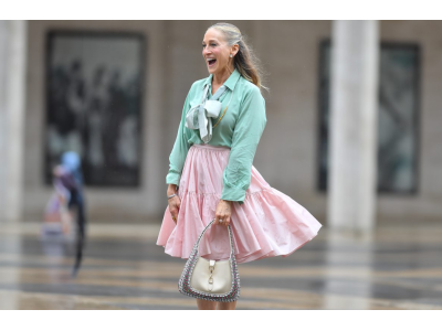 Carrie Bradshaw obejmuje Gucci Ancora