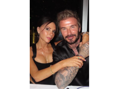 Victoria Beckham wskrzesza gorsetowy trend, który nosiła w latach 2000.