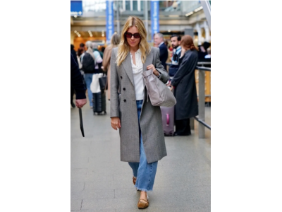 Sienna Miller w podartych dżinsach i balerinach: swobodny styl boho na wiosnę 2025 roku
