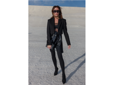 W 2026 roku modę zdominują sukienki typu slip, ulubiony styl Victoria Beckham
